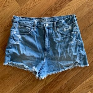 American Eagle High-Waisted Denim Mom Short